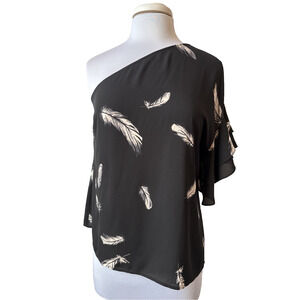 Trouve NWT Womens M Boho Chic One Shoulder Feather Ruffle Bell Blouse Sexy Party
